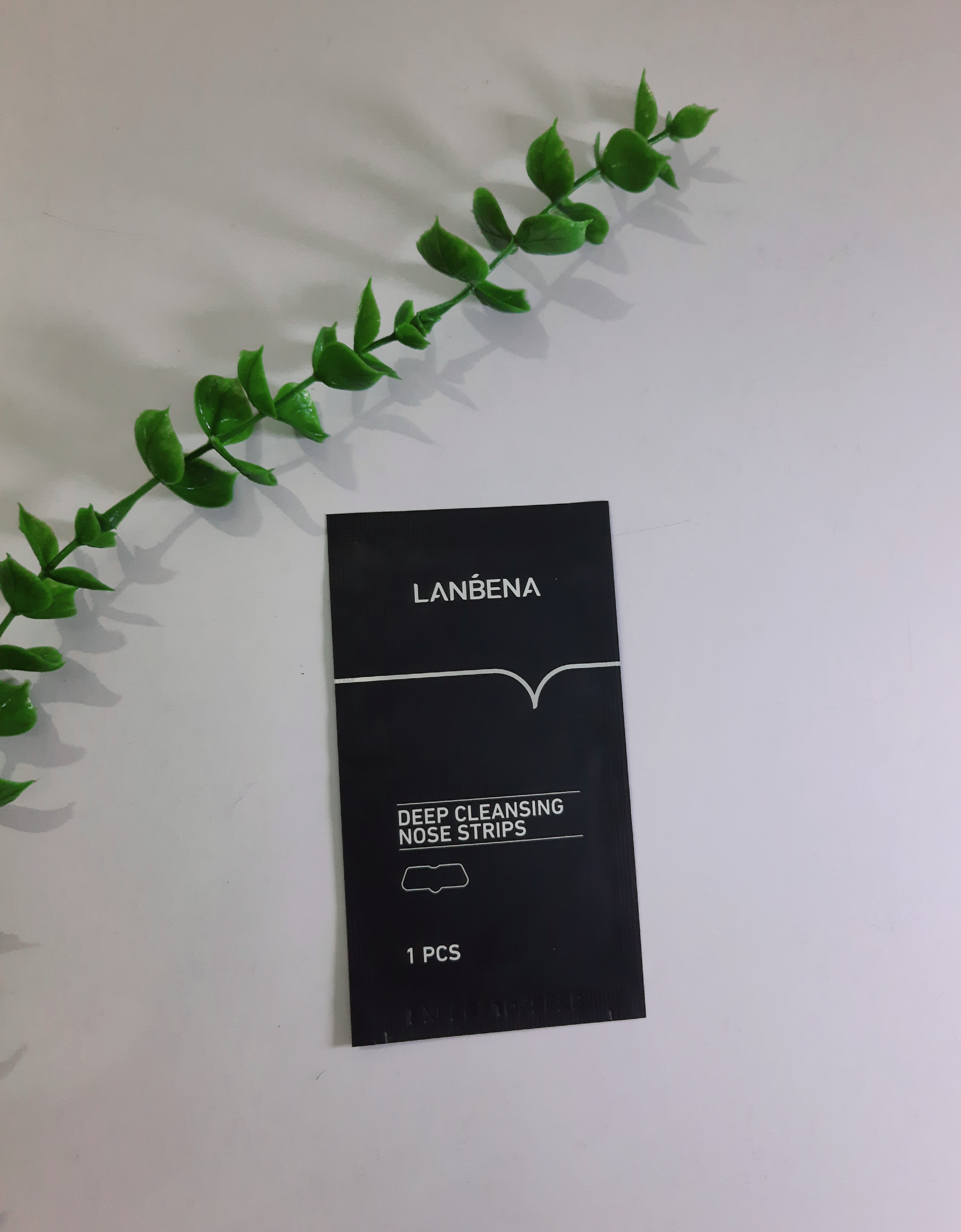 چسب بینی مناسب جوش سر سیاه